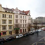 Apartments Hradcanska